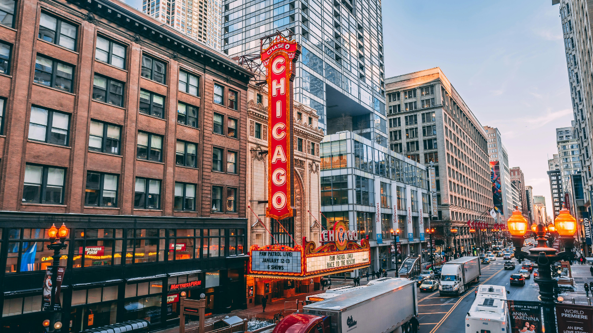Downtown Chicago street view with high-rise buildings